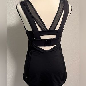Lulu lemon- active top with mesh cross back detail